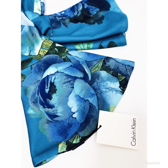 Sold Calvin Klein Floral Bell Sleeve Sheath Dress - Picture 6 of 8